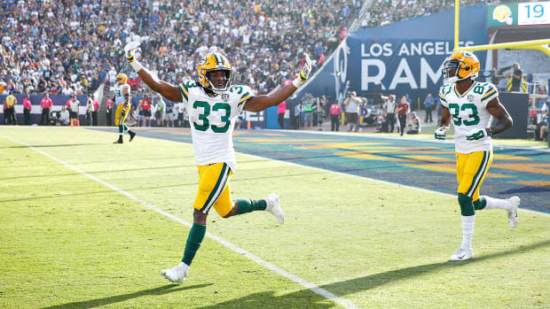 aaron-jones-week-9-buy-sell-hold.jpg
